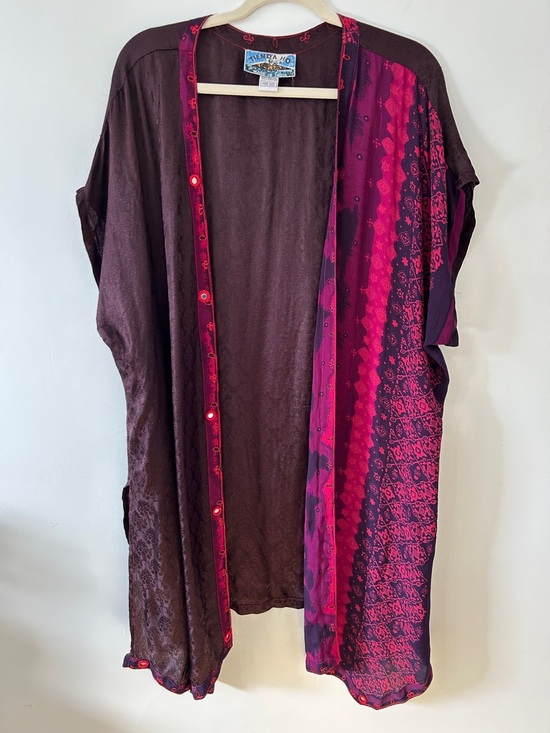 Tienda Ho Accessories - Tienda Ho Kimono Magenta/Burgundy India Print Boho Festival Open Front Duster